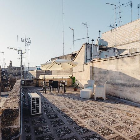 Convivo Apartment Palazzo Galateo - Private Rooftop Terrace Lecce Extérieur photo